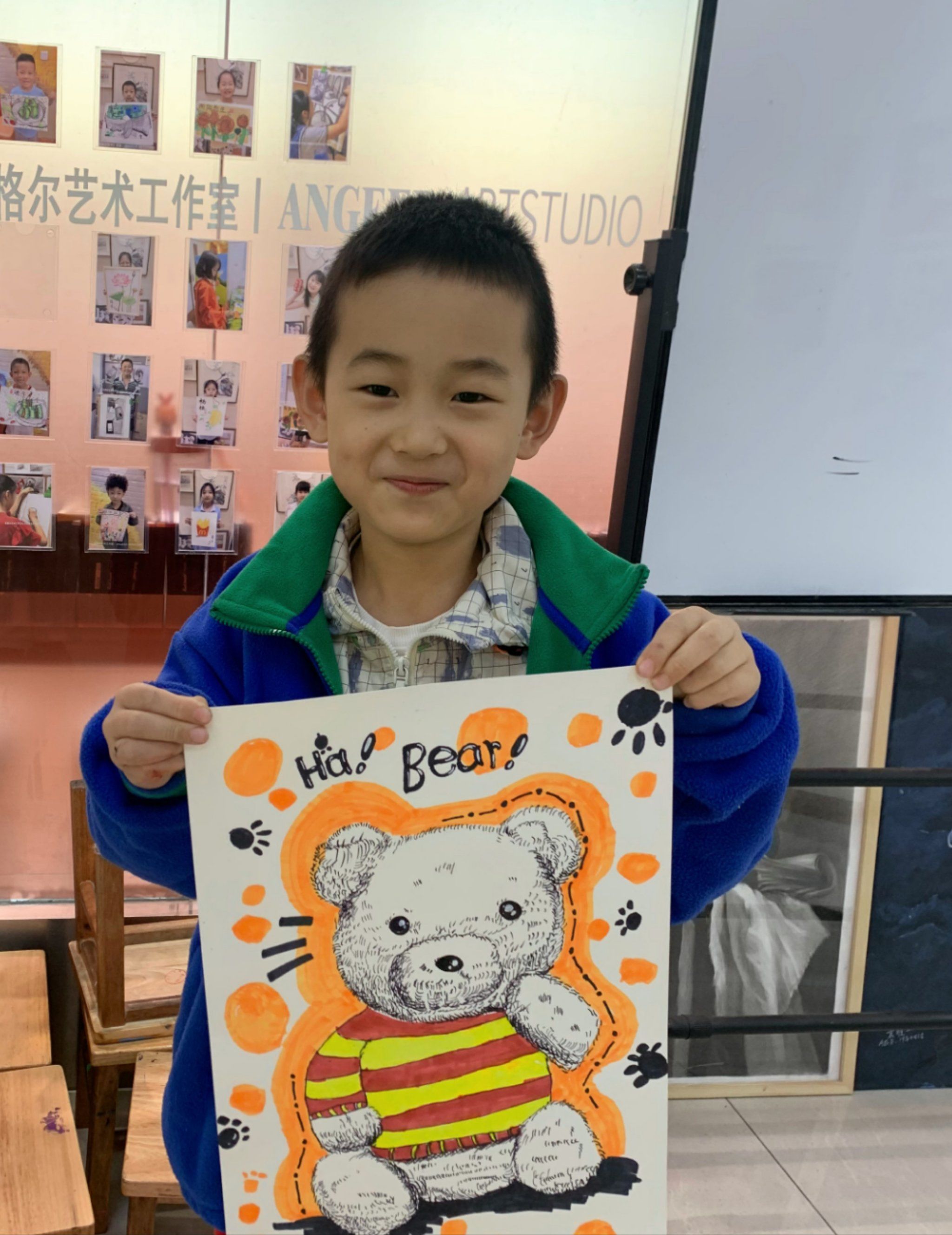 小熊创意线描绘画96