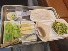 -谭家山河村铁锅炖&东北烧烤(交大店)