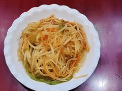 -金杨拉面王小吃面馆·牛三宝面·红烧牛肉粉