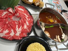 -呷哺呷哺(普陀乐购真北店)