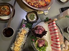 -湊湊火锅·茶憩(南京万象天地店)