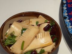 -何师傅美蛙鱼头(汉街店)