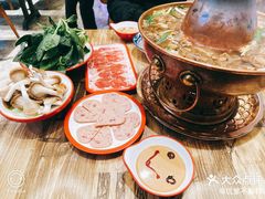 -阿郎龙虾烧烤海鲜馆(苏河融景店)