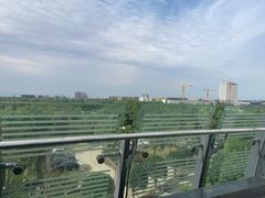 -上海滴水湖皇冠假日酒店