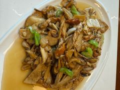 -宣威山野人家·云南菜·菌火锅(金碧店)
