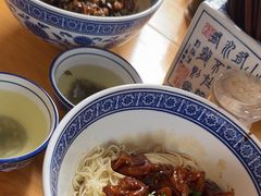 -沪西老弄堂面馆(定西路店)