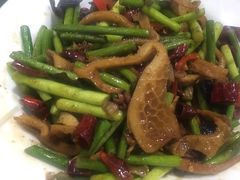 -丁里羊肉小镇(天鹅湖总店)