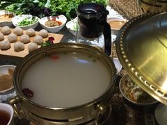 -慢丽江·云南野生菌土鸡锅(西山店)
