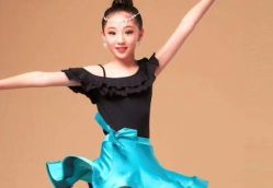 -熙画美上门MakeUp美甲美睫