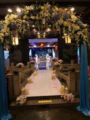 点击看大图 星光下的花海-红丝高端婚礼中心(旗舰店)