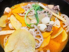 -万记麻辣烫国展总店