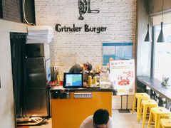 -Grinder 绞肉机汉堡(武定路店)