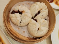 招牌蜜汁叉烧包-御宝轩(益丰·外滩源店)