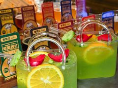 -麦凯伦烧烤·精酿超级工厂店(金桥总店)