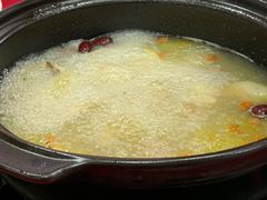 走地鸡-濠轩阁特色生蚝火锅(水湾路店)