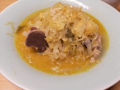 大骨头炖酸菜-关东小磨东北菜(上海长风大悦城店)