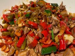 -帅巴人舅母子腊蹄民俗村