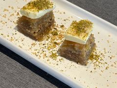 -Efes Turkish & Mediterranean Cuisine 艾菲斯餐厅(陆家嘴店)