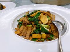 大蒜竹笋炒肉片-天港海鲜(创新港天港禧悦酒店)
