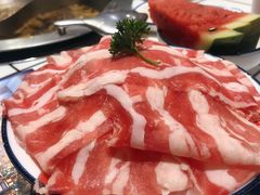谷饲180天肥牛-喜悦小串丹东小黄牛海鲜烧烤大排档(民主广场店)