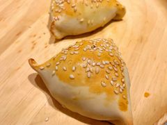 萨姆萨烤包子-耶里夏丽·丝路新疆菜·清真食品(徐汇南丹东路臻选店)