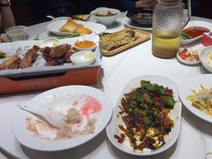 -小河公主秘制烤羊腿(小绿谷店)