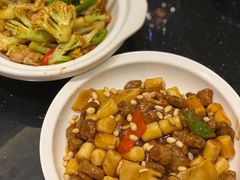 松子牛肉炒年糕-兔爸私家小厨(新北万达店)