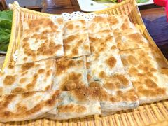 -乡土黄·鲜牛肉火锅·小龙虾(兴业街店)