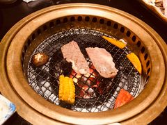 -山川小町·极番烧肉(新地假日广场店)
