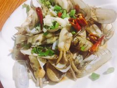 -胖大嫂渔家排档(半边山店)