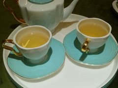 -燕庭·纯燕窝·甜品下午茶(南京西路店)