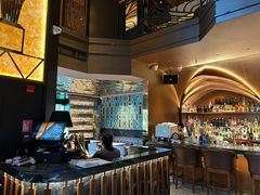 -Mogul Eatery·大亨餐酒馆