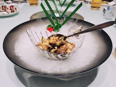 -老船夫婚宴婚庆会馆(延吉路店)
