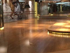 -银吉姆健身(恒隆馆)