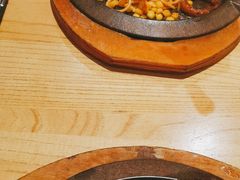 -菲滋意式餐厅(金华银泰城店)