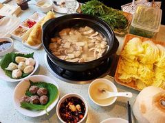 -烹然四季椰子鸡火锅(团结湖总店)