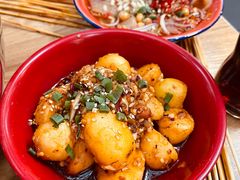 -拐枣巷小串串(财大店)