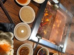 -老牌坊云南鱼豆花火锅(嵩山店)