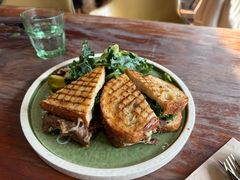 超级牛肉帕尼尼-O'mills Sourdough Bakery&Bistro(永嘉路店)