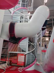 -marspace马斯派超级运动公园(正弘汇店)