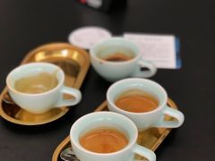 -UNI UNI(环亚凯瑟琳店)