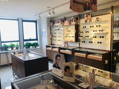 -视野联行眼镜(西站中天健广场店)