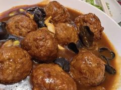 -南京金牛湖巨碗鱼头
