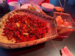 -粉墨特色菜·烧烤音乐酒馆