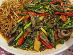 双椒金丝脆鳝-辣螃铠盆盆蟹大排档(海昌店)