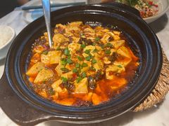 砂锅麻婆豆腐-懒人盐府人家(航天桥店)