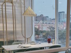 -ins森林童话餐厅coffee&bistro