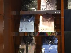 -宇翔服饰(双井桥东首城国际店)