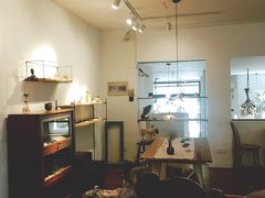 大堂-MAISON门前杂货店