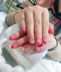 -丽心自助美甲美睫